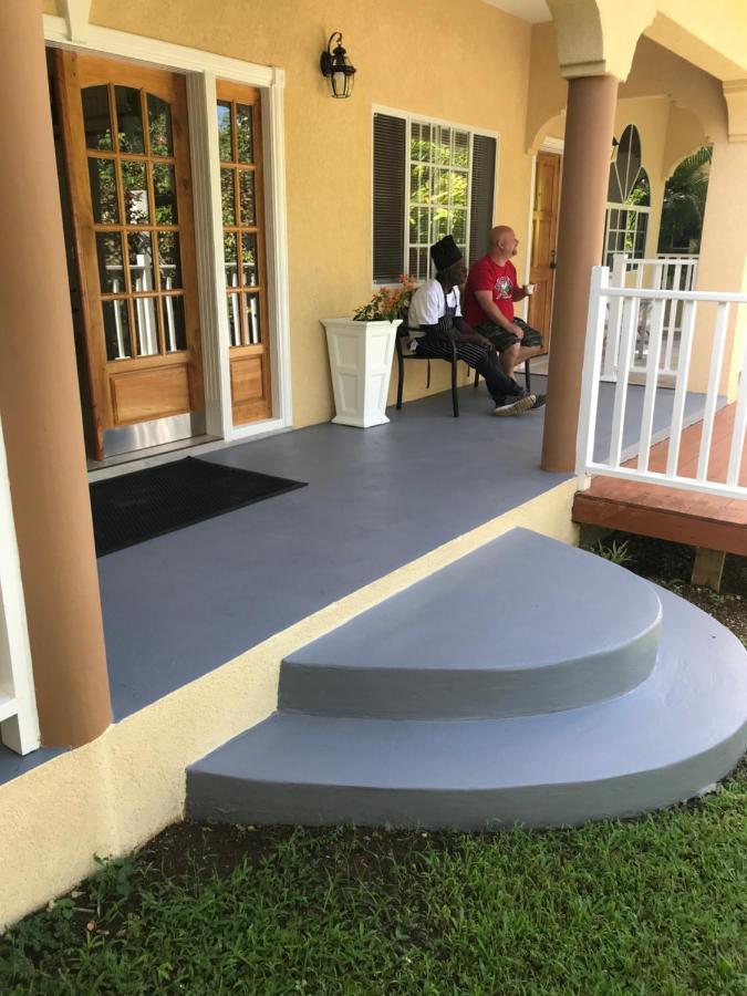 Sommerville Resorts Negril Esterno foto