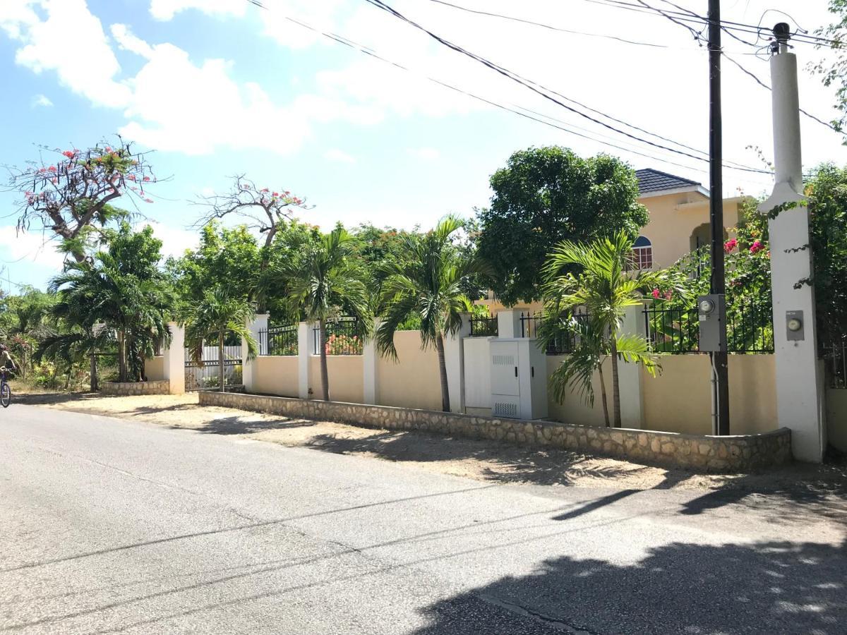 Sommerville Resorts Negril Esterno foto