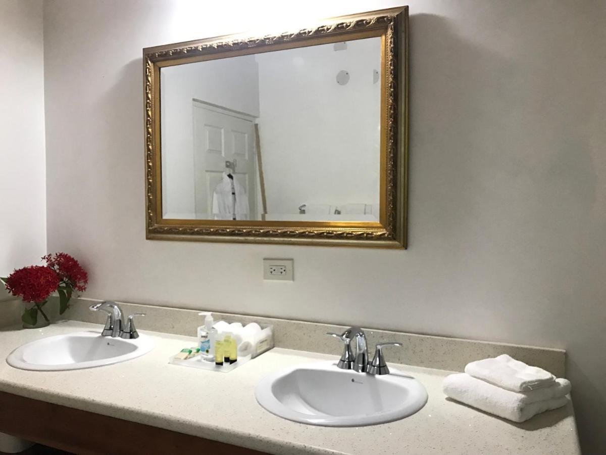 Sommerville Resorts Negril Esterno foto