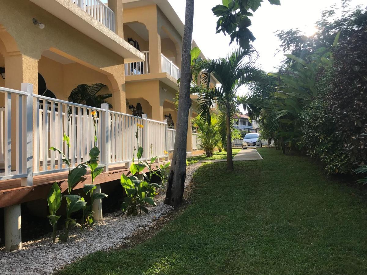 Sommerville Resorts Negril Esterno foto